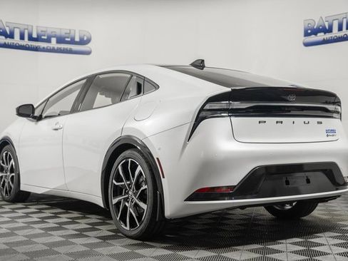 New 2026 Toyota Prius Plug-In Hybrid w/ Limited Premium Package image 4