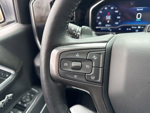 Used 2025 Chevrolet Silverado 1500 High Country image 17