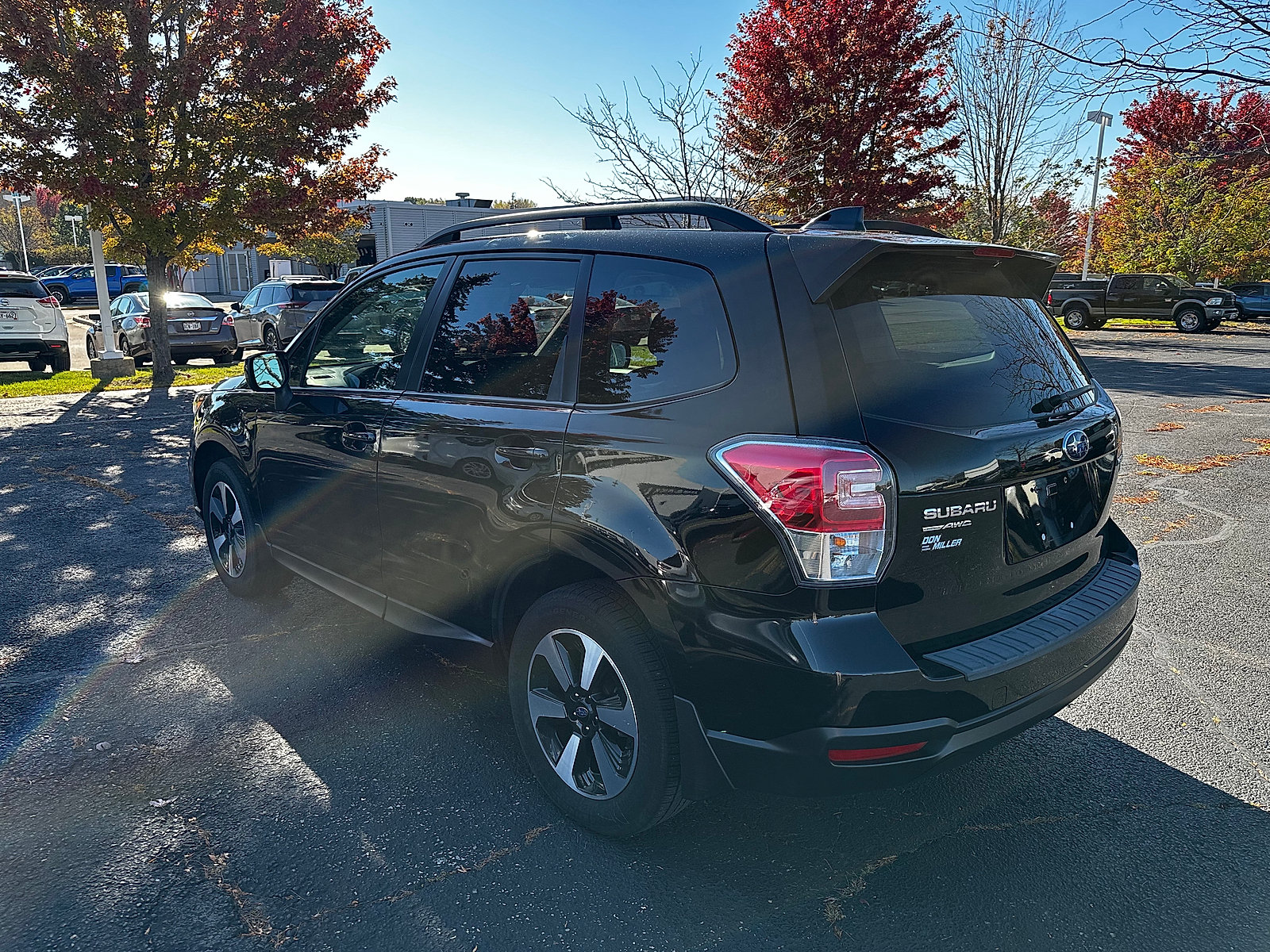 Used 2017 Subaru Forester 2.5i Premium AWD/4WD image 5