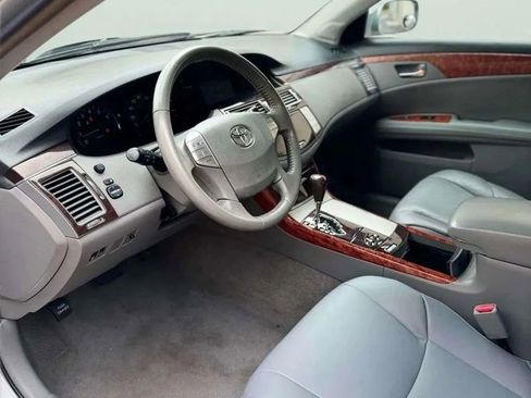 Used 2007 Toyota Avalon XLS image 11