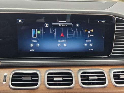 Used 2025 Mercedes-Benz GLE 350 4MATIC image 14