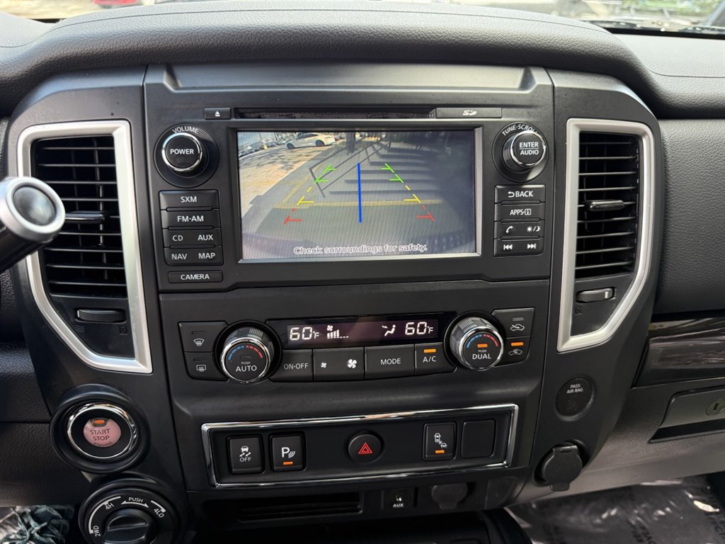 Used 2018 Nissan Titan SV w/ SV Convenience Package AWD/4WD image 25