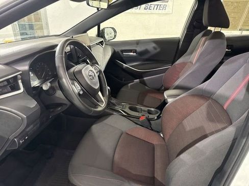 Used 2024 Toyota Corolla SE image 18