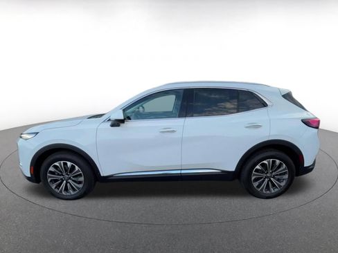 Used 2024 Buick Envision Preferred AWD/4WD image 9