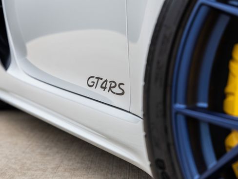 Used 2025 Porsche 718 Cayman GT4 RS image 12