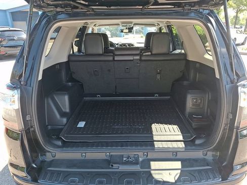 Used 2022 Toyota 4Runner TRD Sport w/ Technology Package AWD/4WD image 32