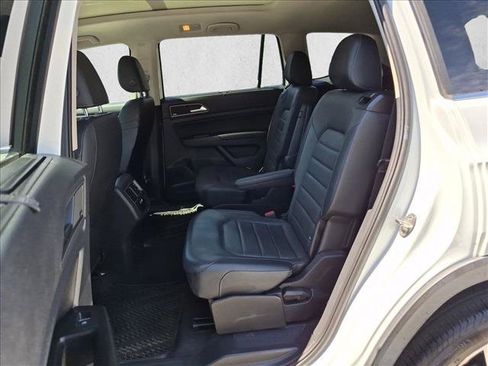 Used 2019 Volkswagen Atlas SEL Premium AWD/4WD image 19
