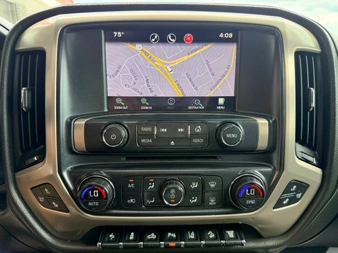 Used 2015 GMC Sierra 2500 Denali w/ Duramax Plus Package AWD/4WD image 29