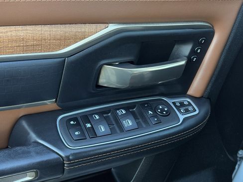 Used 2024 RAM 2500 Limited w/ Safety Group image 27