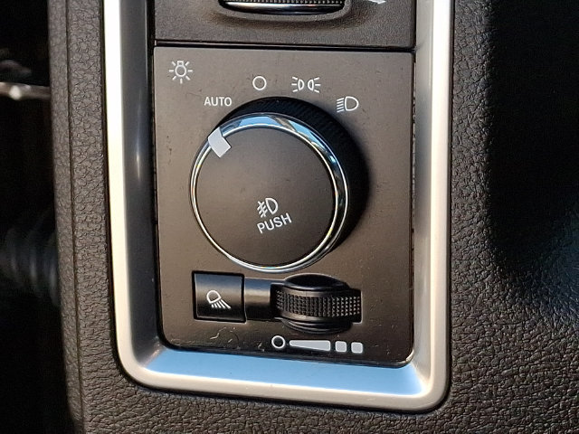 Used 2019 RAM 1500 Big Horn AWD/4WD image 9