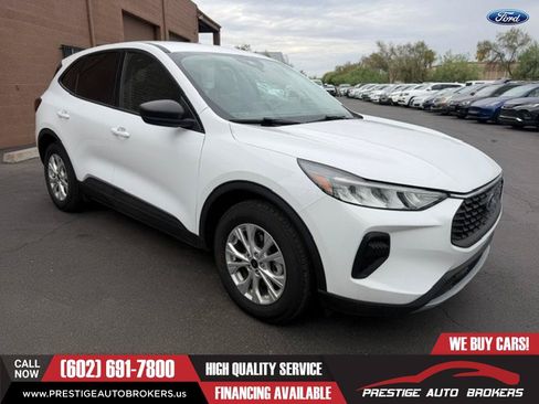 Used 2025 Ford Escape Active FWD image 5