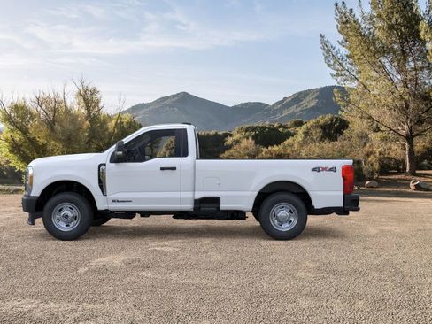 New 2025 Ford F250 XL image 3