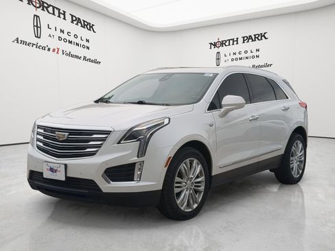 Used 2019 Cadillac XT5 Premium Luxury FWD image 7