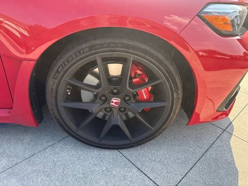 Used 2026 Honda Civic Type R image 22