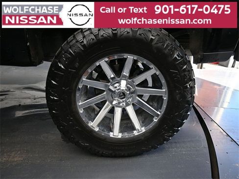 Used 2022 Chevrolet Silverado 1500 High Country w/ High Country Premium Package image 17