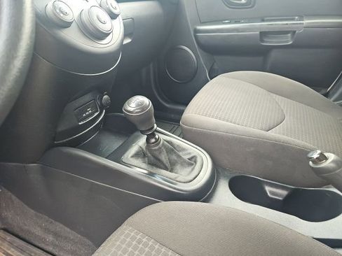 Used 2011 Kia Soul FWD image 19