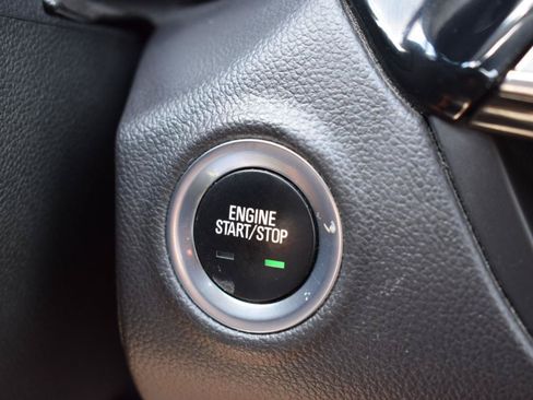 Used 2020 Buick Envision Essence w/ Experience Buick Package FWD image 23