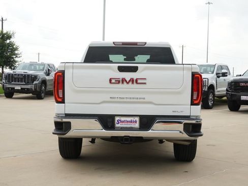 Used 2025 GMC Sierra 1500 SLT AWD/4WD image 8
