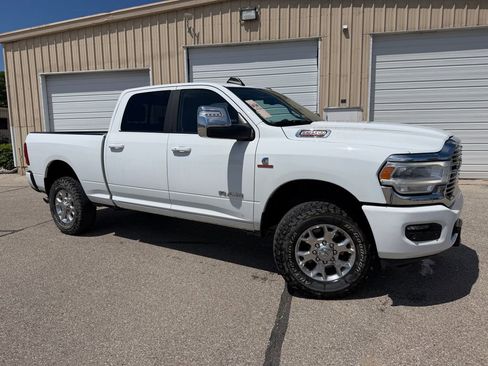 Used 2024 RAM 2500 Laramie AWD/4WD image 5