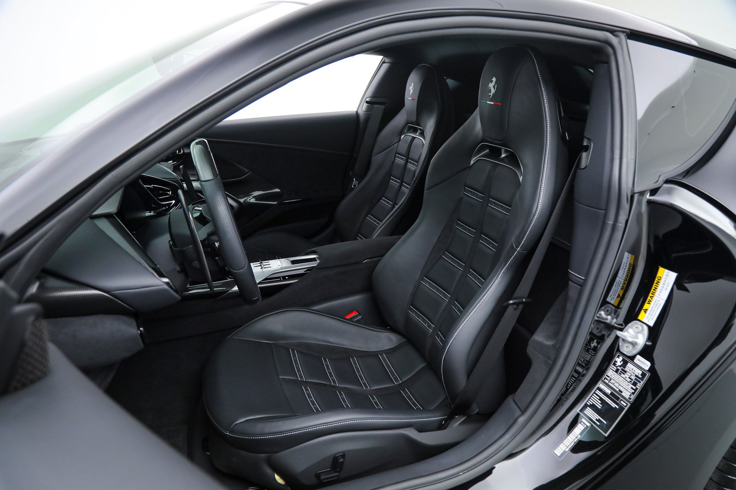 Certified 2025 Ferrari 12Cilindri RWD image 6