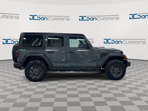 New 2026 Jeep Wrangler Unlimited Sport AWD/4WD image 9