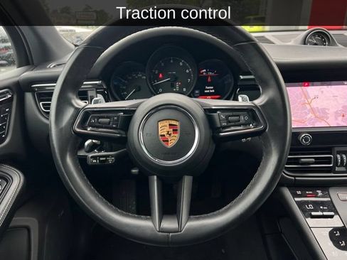 Used 2022 Porsche Macan AWD/4WD image 11