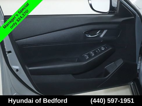 Used 2025 Honda Accord LX image 17