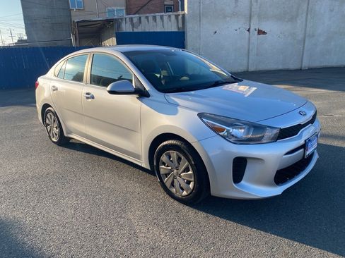 Used 2019 Kia Rio S image 10