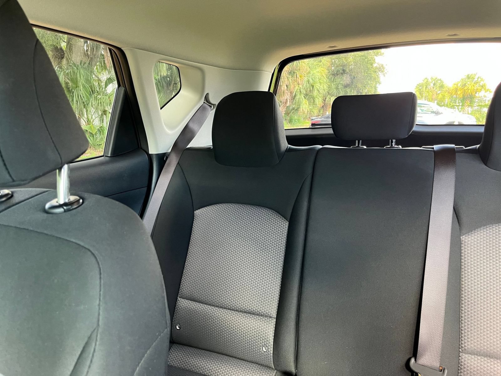 Used 2025 Kia Soul LX w/ LX Technology Package FWD image 36