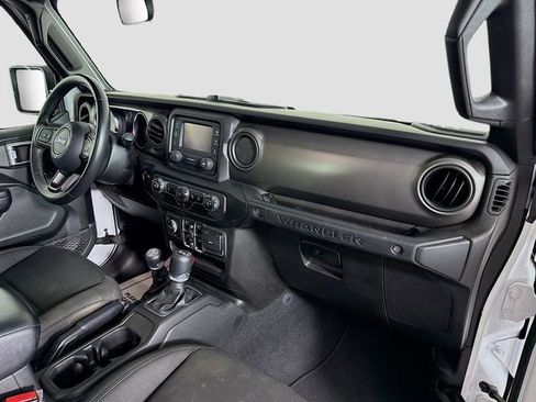 Used 2021 Jeep Wrangler Unlimited Sport image 26