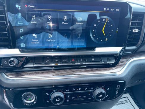 Used 2023 Chevrolet Silverado 1500 LT AWD/4WD image 22