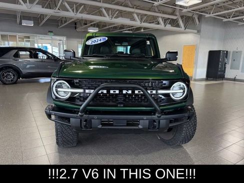Used 2024 Ford Bronco Wildtrak AWD/4WD image 3