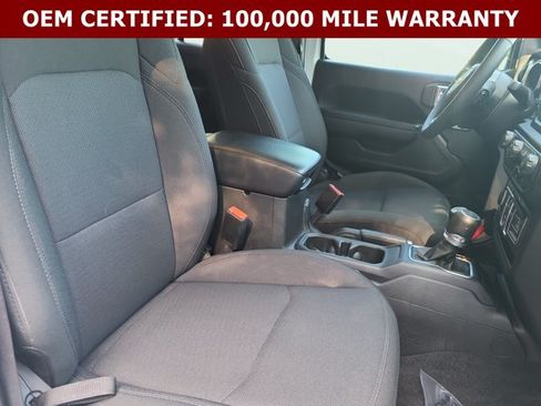 Used 2023 Jeep Gladiator Sport AWD/4WD image 19