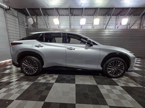 Used 2023 Lexus RZ 450e Premium w/ Accessory Package (2T) AWD/4WD image 9