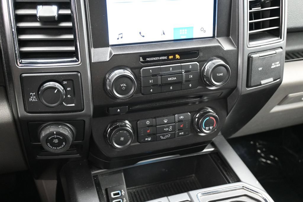 Used 2018 Ford F150 XLT w/ Equipment Group 302A Luxury AWD/4WD image 18