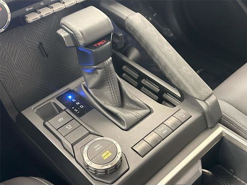 Certified 2024 Toyota Tacoma PreRunner image 25