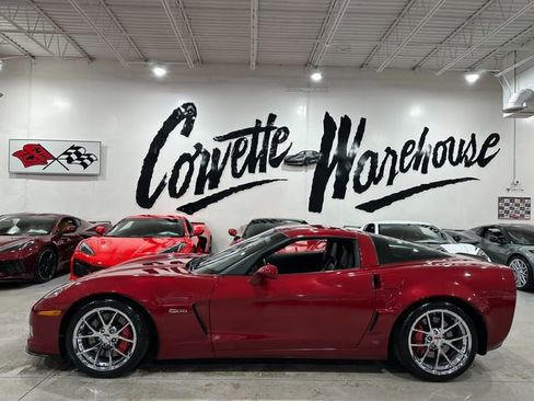 Used 2010 Chevrolet Corvette Z06 w/ Preferred Equipment Group RWD image 30