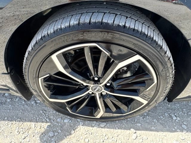 Used 2024 Nissan Altima 2.5 SR FWD image 23