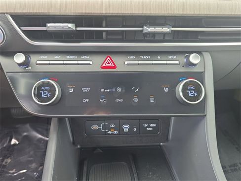 New 2025 Hyundai Sonata SEL image 18