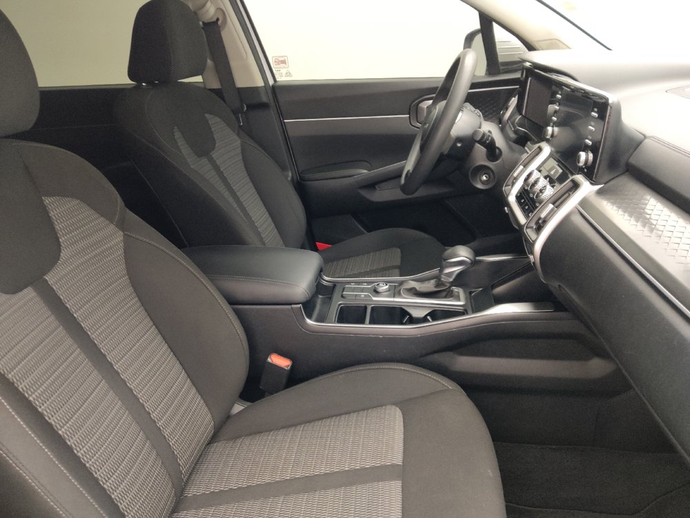 Used 2022 Kia Sorento LX FWD image 21