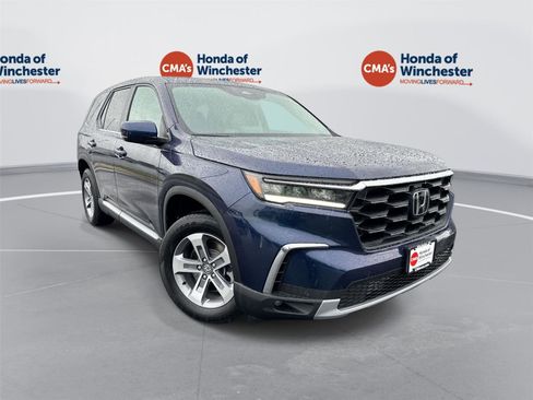 Certified 2025 Honda Pilot EX-L image 3