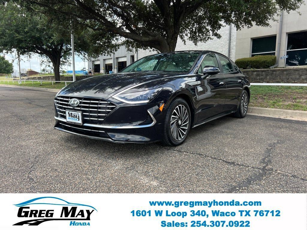 Used 2023 Hyundai Sonata Limited FWD image 3