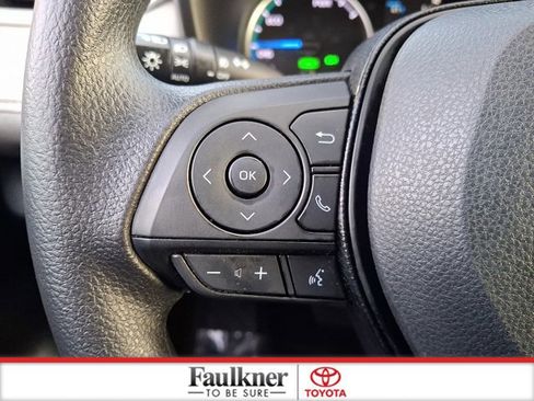 Certified 2020 Toyota RAV4 XLE image 20