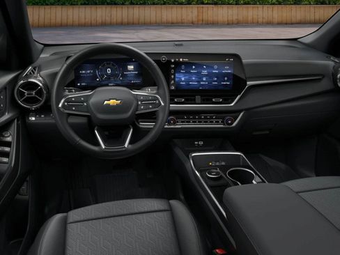 New 2027 Chevrolet Equinox LT w/ Convenience Package II FWD image 6