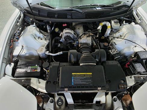 Used 2002 Pontiac Firebird Formula w/ Opt Pkg image 30