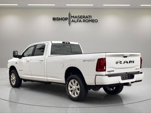 Used 2025 RAM 3500 Laramie AWD/4WD image 4