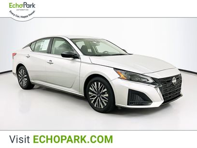 Used 2024 Nissan Altima 2.5 SV