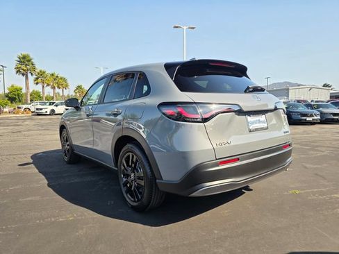 New 2027 Honda HR-V Sport image 8