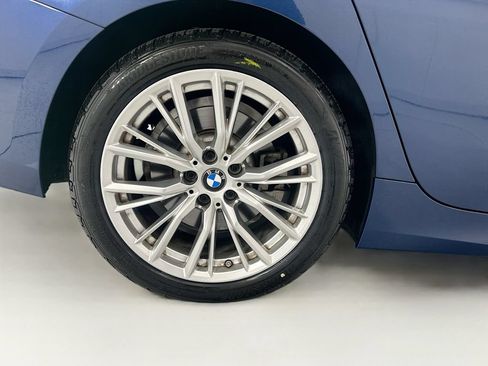 Used 2024 BMW 330i Sedan w/ Convenience Package RWD image 32