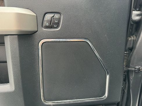 Used 2022 Ford F250 Lariat w/ Tremor Off-Road Package image 25